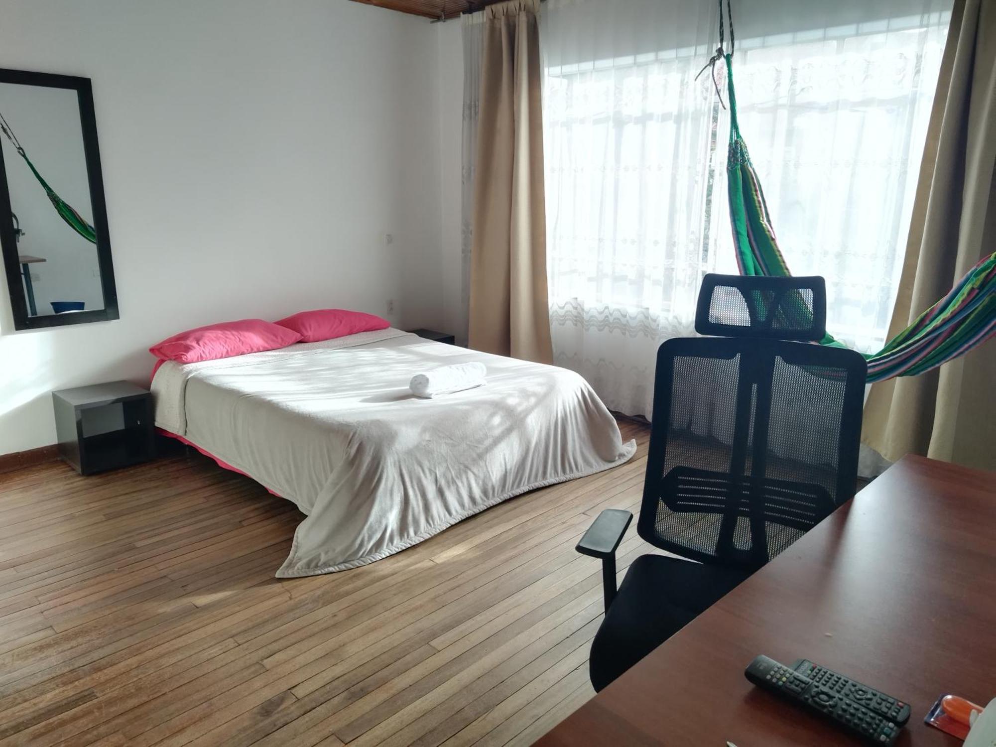 Casa En Bogota Ubicada En Zona Central ภายนอก รูปภาพ